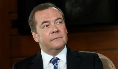 Dmitriy Medvedev’den ‘saldırıların devamı gelecek’ mesajı