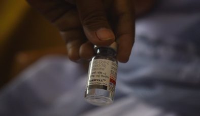 Hindistan’da 100 milyon doz korona aşısı imha edildi