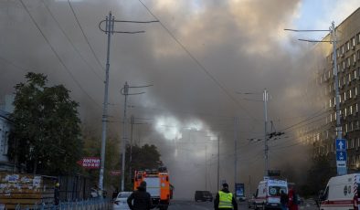 Rus ordusu bir kez daha Ukrayna’nın başkenti Kiev’i vurdu