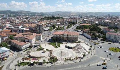 Genel Sivas’ın tarihi kent merkezi için ‘UNESCO’ hazırlığı